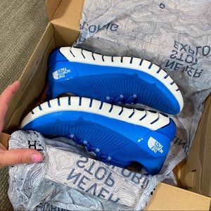 NEW Women's The North Face Hyperflex Runners